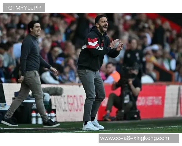 阿莫林谈青训发展与营养师团队合作提升球员成长 阿莫林谈青训发展与营养师团队合作提升球员成长