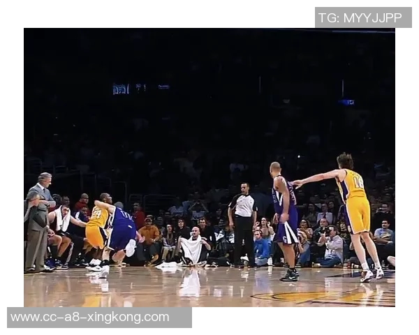 媒体人点评约克绝杀如科比经典时刻边线接球动作相似 媒体人点评约克绝杀如科比经典时刻边线接球动作相似